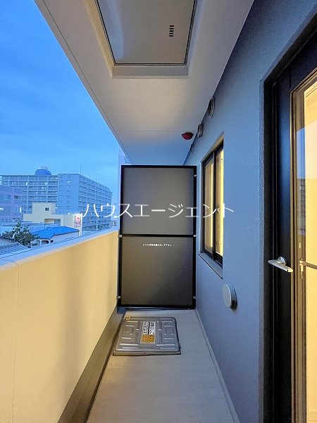 コンフォリア・リヴ西葛西 ベランダ