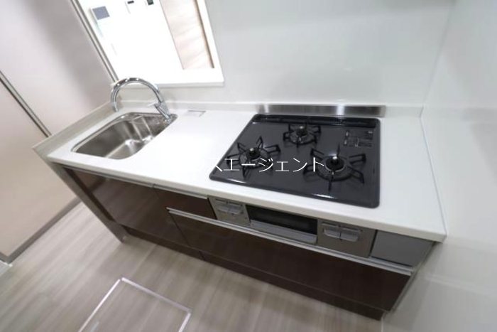 グラナーデ中葛西Ⅱ キッチン