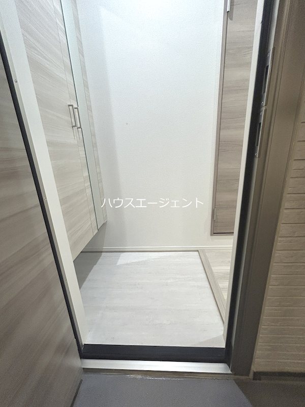 グラナーデ中葛西Ⅱ 玄関