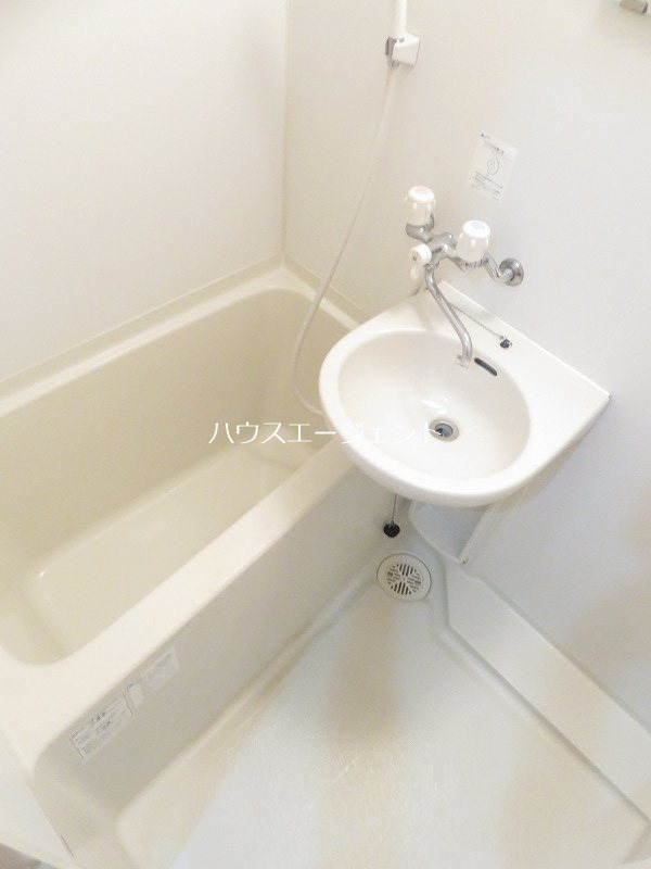 オランジェリーＡ 風呂画像