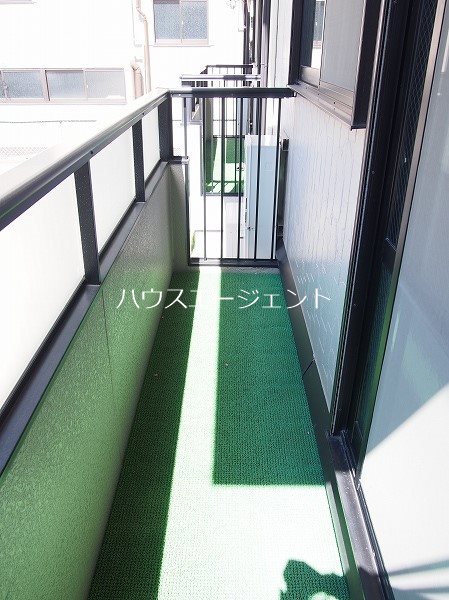 クレール・ド・リュンヌ ベランダ