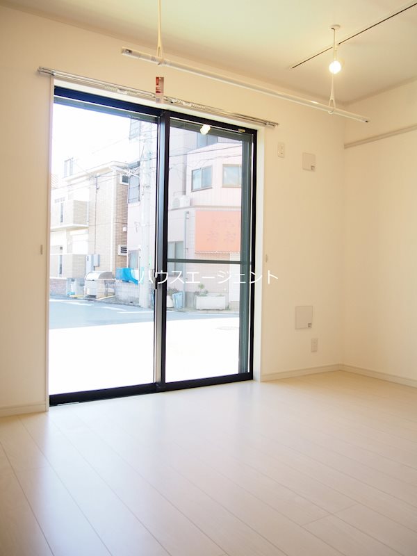 グリシーヌ新田 ベッドルーム