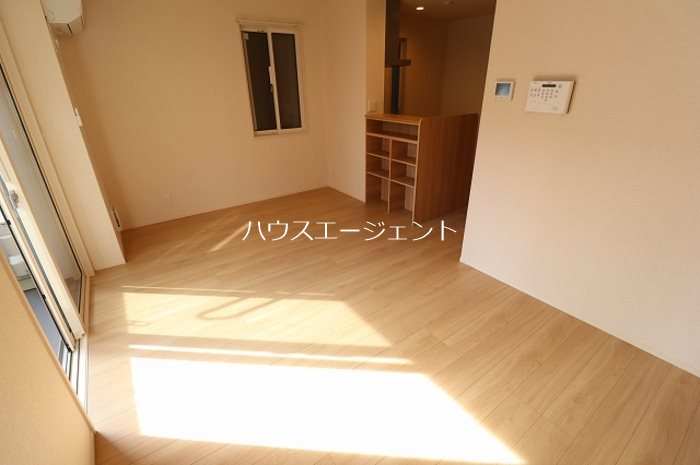 ボナール リビング