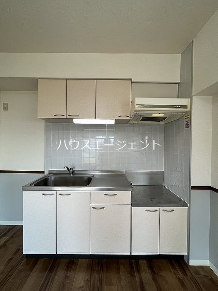 桜館 キッチン