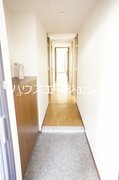 レジディア葛西 玄関