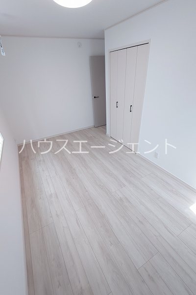 プレジール ベッドルーム