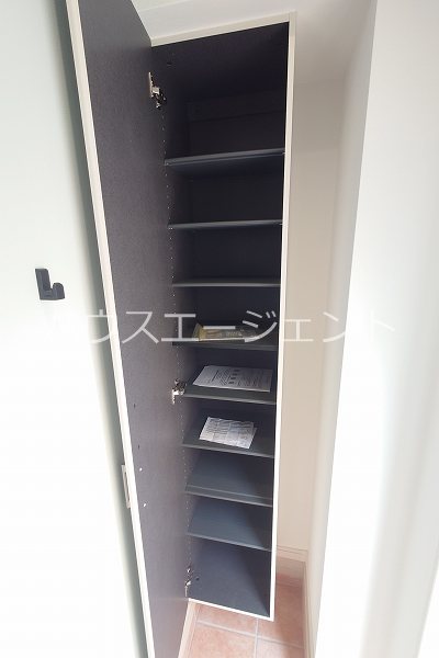プレジール 玄関