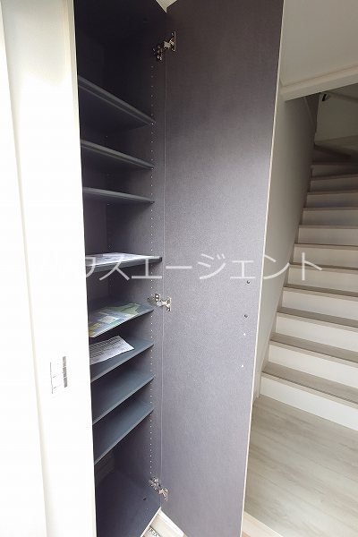 プレジール 玄関