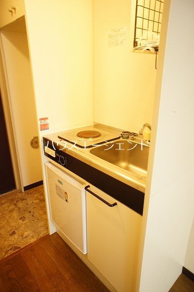 VIPSビル キッチン