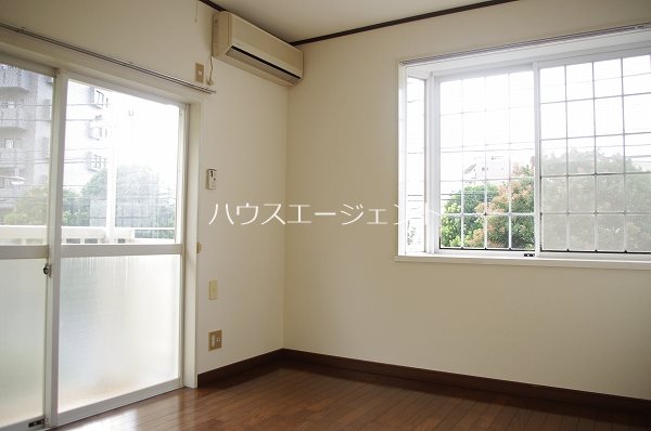 第６松屋コーポ リビング