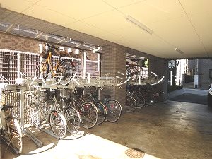 パルティール　　　　　 その他外観3