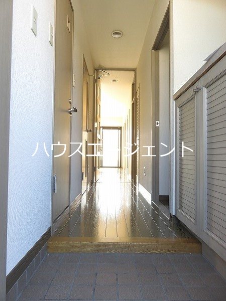 センチュリーアライ 玄関