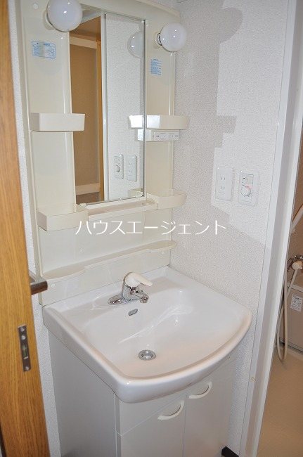 ヴェルポワール東葛西 洗面所
