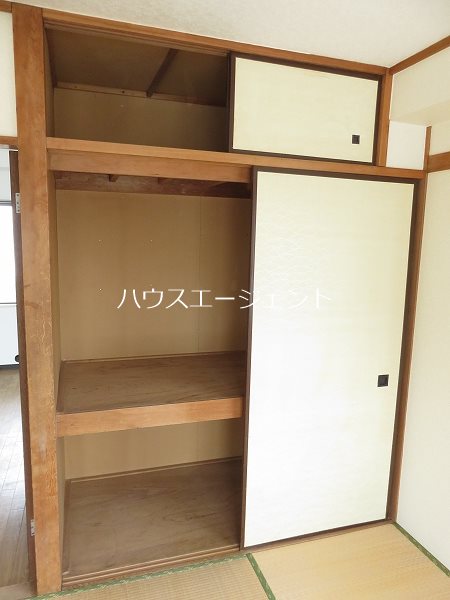 コーポシャルム 収納