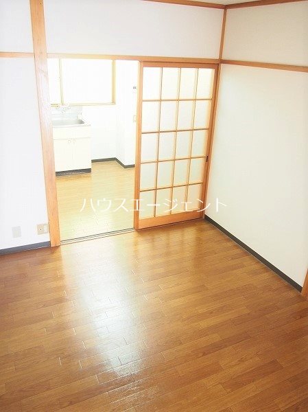 レジデンスタナカ リビング