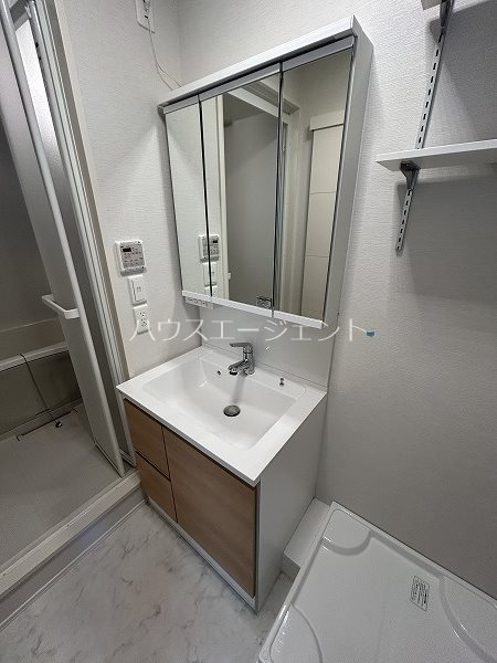 シャルマングーテ その他1