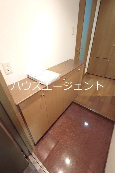 フォレストコート葛西 玄関