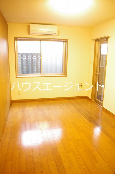 フォレストコート葛西 リビング