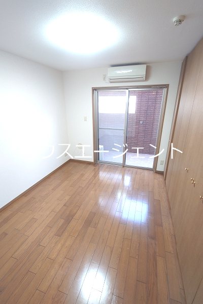 フォレストコート葛西 リビング