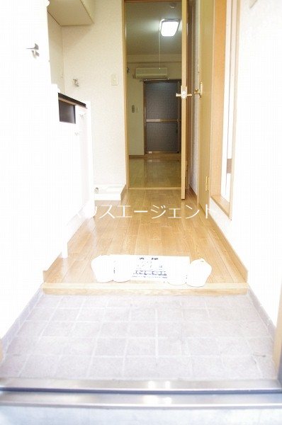 ラクダ 玄関
