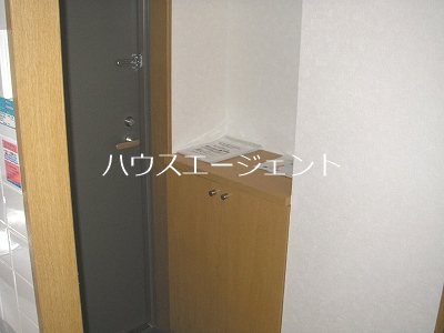 セレウス中葛西 玄関