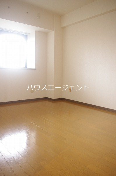 コンフォートサクラ ベッドルーム