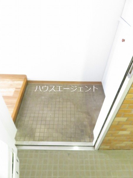 プラムメゾン 玄関