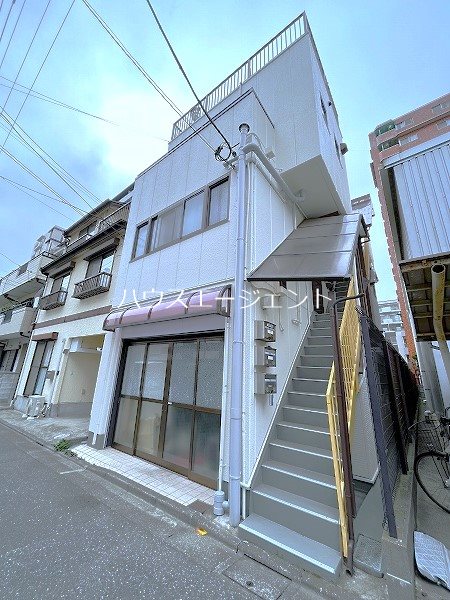Ibis  301号室 外観
