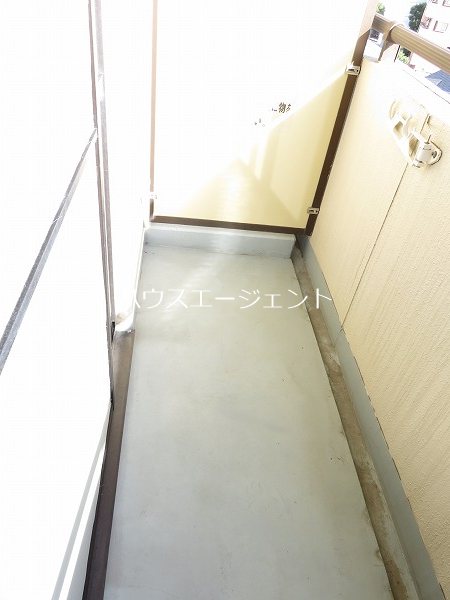 第８頼長ビル ベランダ