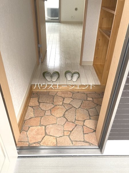 クレール３ 玄関