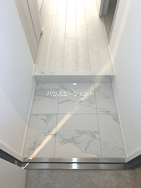 コンフォリア東葛西 玄関