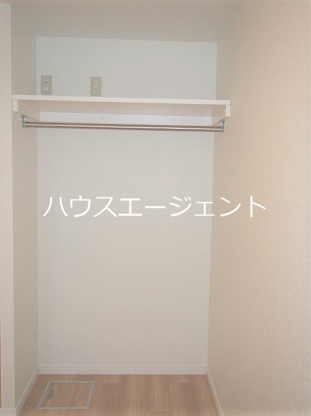 モア５ その他3