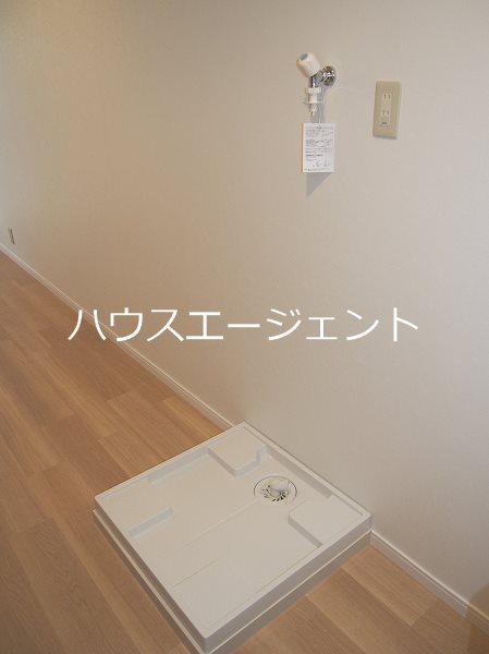 モア５ その他5