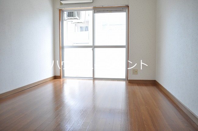 マンションビビット　 リビング