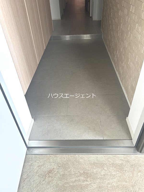イニシア葛西 玄関