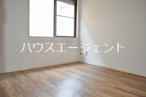 メゾン神崎 ベッドルーム