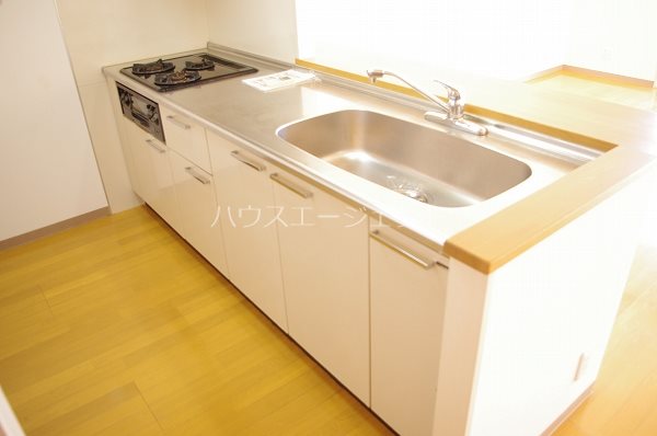 ロングエイトⅢ キッチン