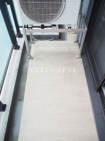 ダーシャモリ ベランダ