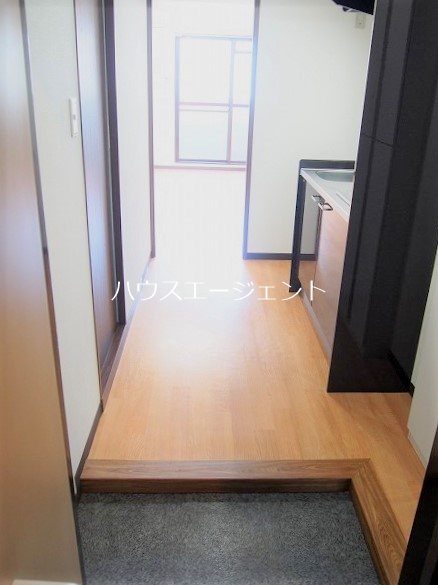 第一林ビル 玄関