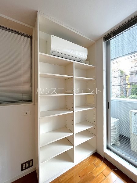 フラットカズン その他6