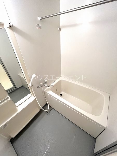 フラットカズン 風呂画像