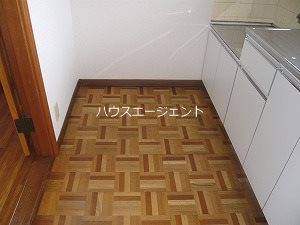 パープルハイム リビング