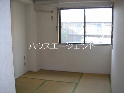 ディアコート３号館 ベッドルーム