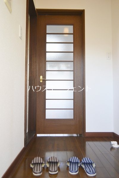 コーポエトランゼⅠ 玄関