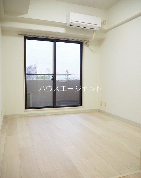 グラッツェ ベッドルーム