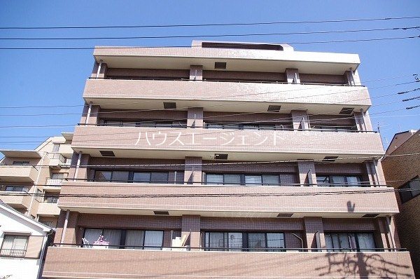 メゾン・ド・フォレ 302号室 外観
