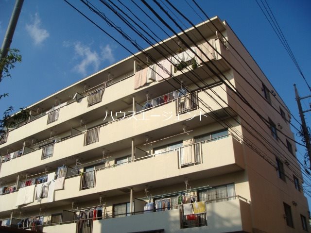 とてもキレイな外観です☆