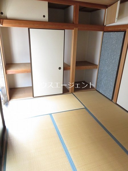 アサヒハイツ ベッドルーム