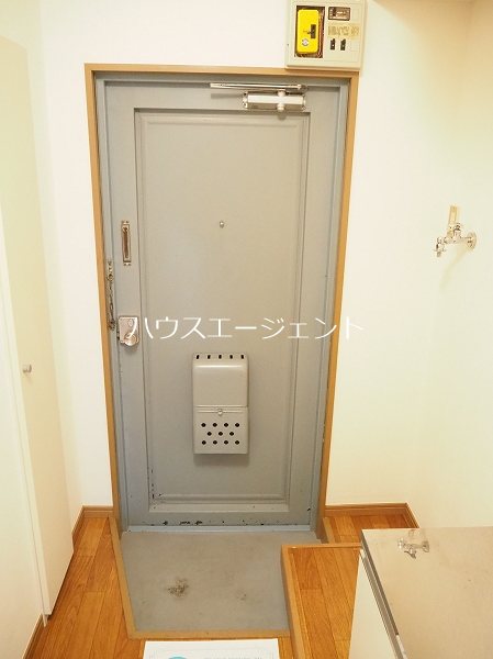 マンションアベニュー 玄関