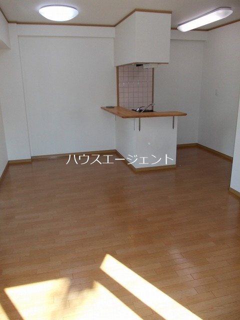 サニーシャトル ベッドルーム